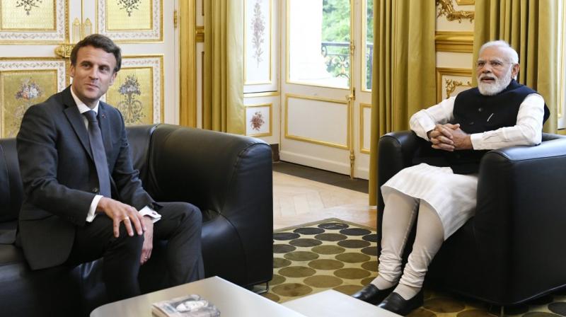 PM Modi meets French President Emmanuel Macron in Paris PM Modi meets French President Emmanuel Macron in Paris