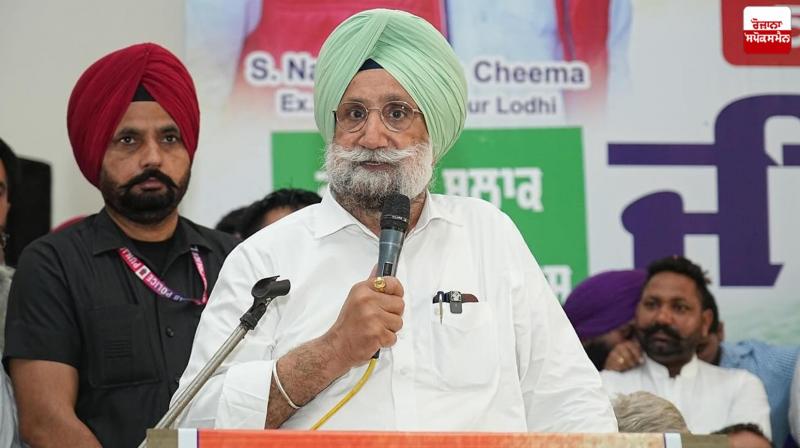 MP Sukhjinder Singh Randhawa targets Captain Amarinder Singh MP Sukhjinder Singh Randhawa targets Captain Amarinder Singh
