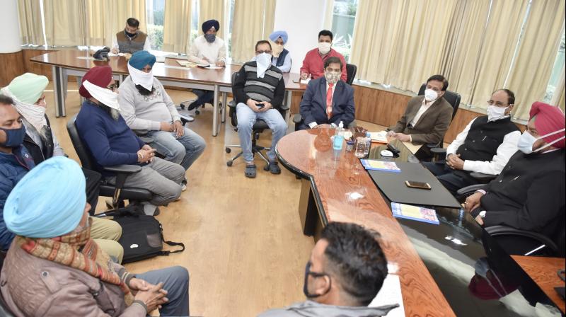 Forest Workers Union delegation met Minister of Forests Forest Workers Union delegation met Minister of Forests