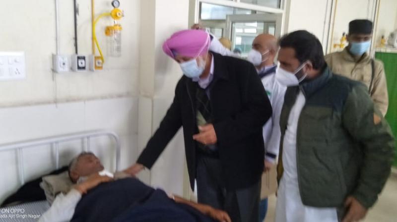 Balbir Sidhu meets injured farmers in Civil Hospital, Mohali Balbir Sidhu meets injured farmers in Civil Hospital, Mohali