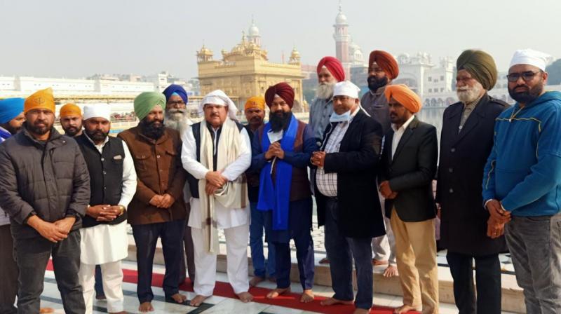 BSP Leaders at Darbar Sahib BSP Leaders at Darbar Sahib