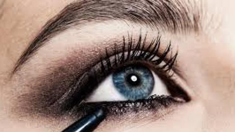Makeup for contact lens eyes Makeup for contact lens eyes