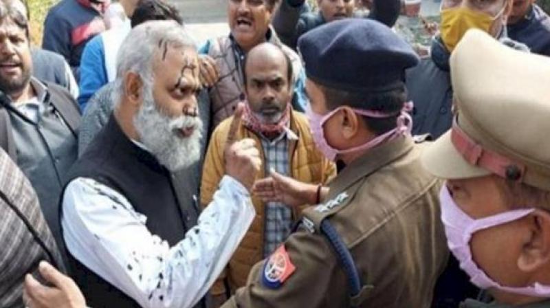 AAP MLA Somnath Bharti was sent to 14 days judicial custody AAP MLA Somnath Bharti was sent to 14 days judicial custody