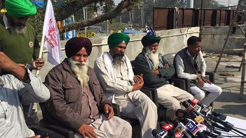 Kisan Mazdoor Sangharsh Committee holds press conference 