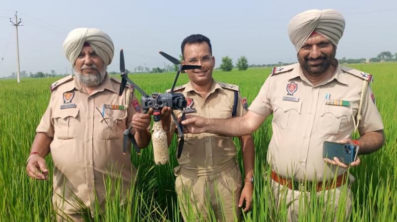 Heroin and drone recovered near international border amritsar Heroin and drone recovered near international border amritsar