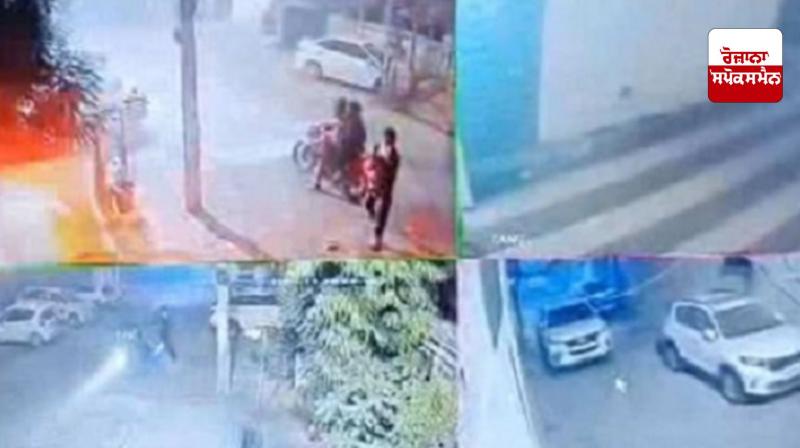 A petrol bomb was thrown at Shiv Sena leader's house in Ludhiana A petrol bomb was thrown at Shiv Sena leader's house in Ludhiana