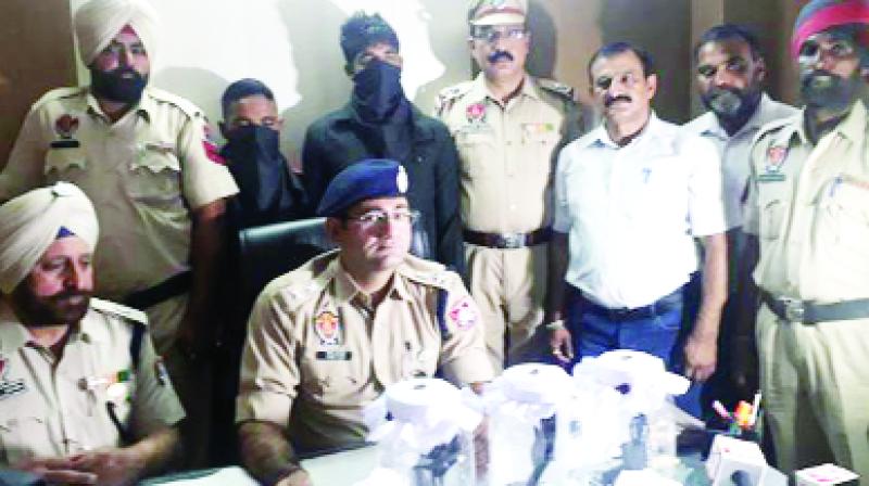 Police With Arrested Accused Police With Arrested Accused
