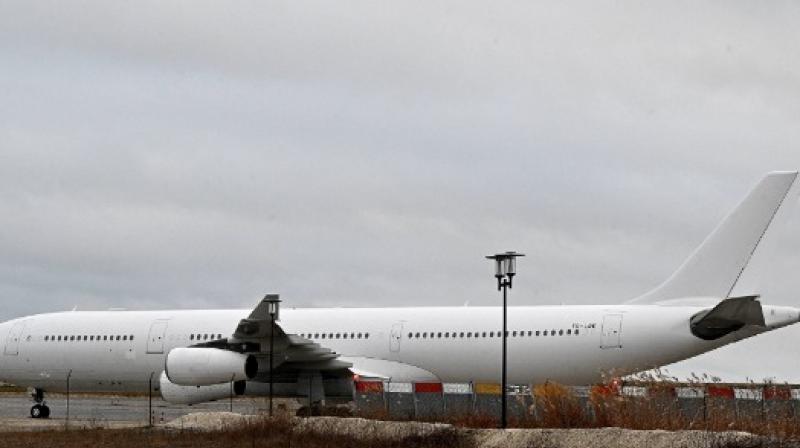 The plane will land at Mumbai airport with 303 passengers stopped in France