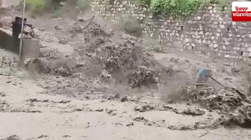 Cloud burst in Naugaon, Uttarkashi News Cloud burst in Naugaon, Uttarkashi News