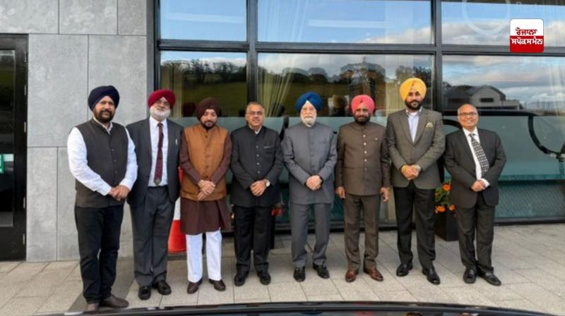 ਭਾਰਤੀ ਵਫ਼ਦ ਆਇਰਲੈਂਡ ਪਹੁੰਚਿਆ, ਕੇਂਦਰੀ ਮੰਤਰੀ ਹਰਦੀਪ ਪੁਰੀ ਦੀ ਅਗਵਾਈ, ਤਰੁਣ ਚੁੱਗ ਅਤੇ ਵਿਧਾਇਕ ਵੀ ਸ਼ਾਮਲ ਭਾਰਤੀ ਵਫ਼ਦ ਆਇਰਲੈਂਡ ਪਹੁੰਚਿਆ, ਕੇਂਦਰੀ ਮੰਤਰੀ ਹਰਦੀਪ ਪੁਰੀ ਦੀ ਅਗਵਾਈ, ਤਰੁਣ ਚੁੱਗ ਅਤੇ ਵਿਧਾਇਕ ਵੀ ਸ਼ਾਮਲ