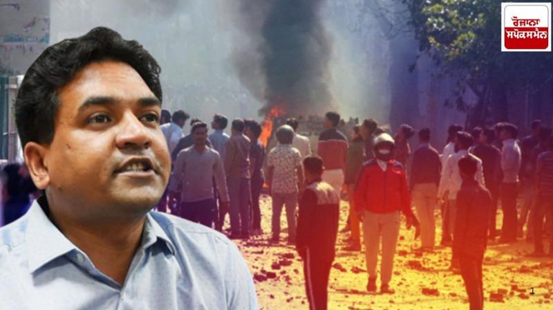 Delhi Riots 2020: SHO forced to sing national anthem, court orders FIR Delhi Riots 2020: SHO forced to sing national anthem, court orders FIR