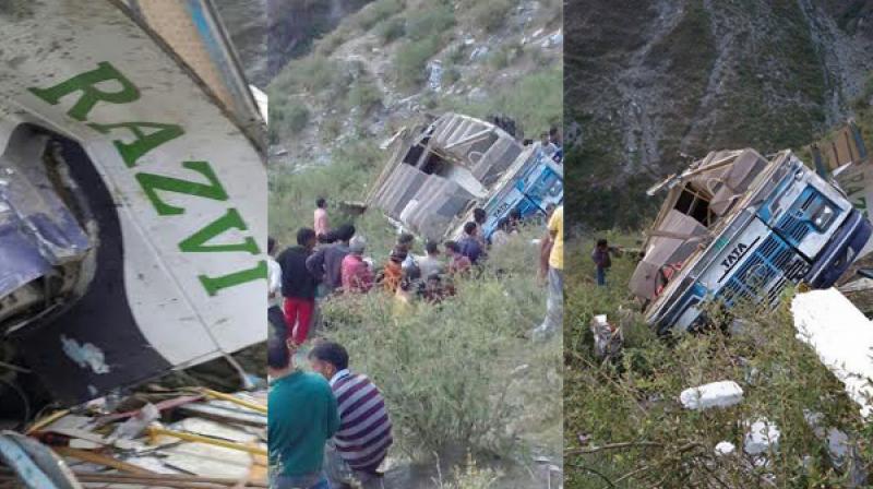 10 killed, 35 injured in Chamba bus crash 10 killed, 35 injured in Chamba bus crash