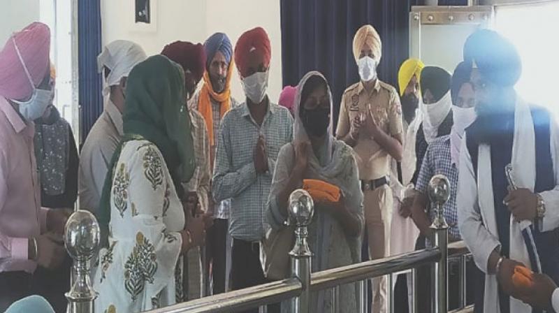 Vini Mahajan At Takhat Sri Kesgarh Sahib Vini Mahajan At Takhat Sri Kesgarh Sahib