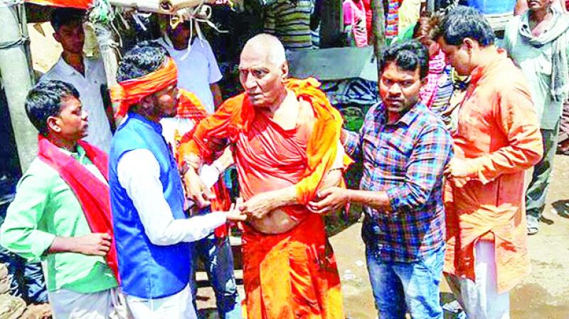 Swami Agnivesh after Assaulted Swami Agnivesh after Assaulted