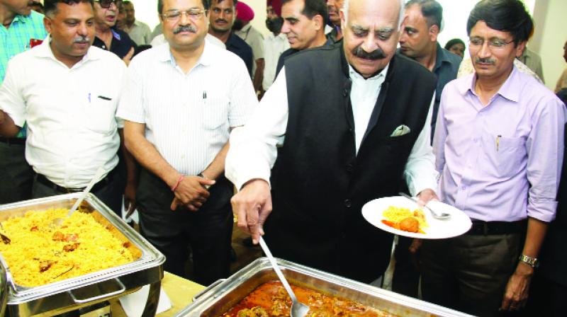 V.P. Singh Badnore Enjoying Kashmiri Food Festival  