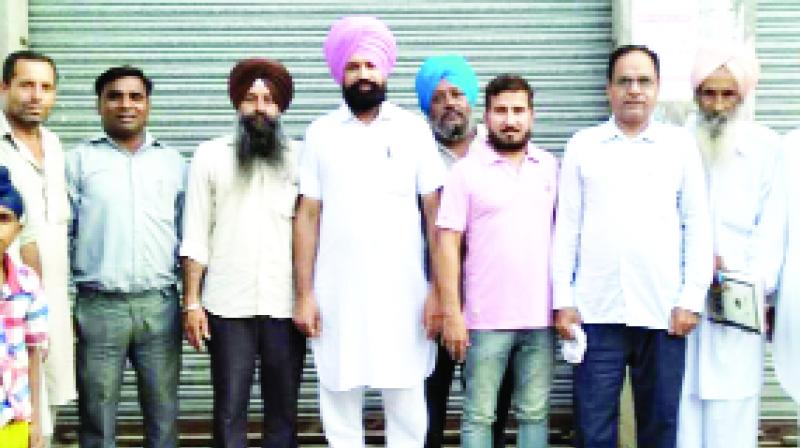 Jaspal Singh Batra With Others