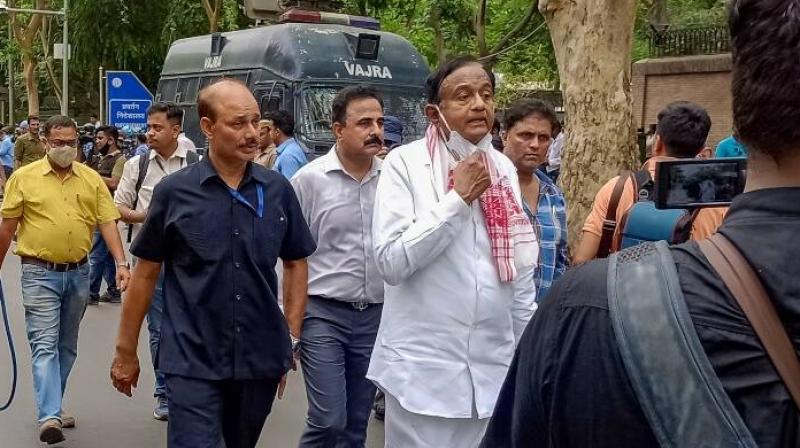 P Chidambaram breaks left rib during demonstration in support of Rahul Gandhi P Chidambaram breaks left rib during demonstration in support of Rahul Gandhi