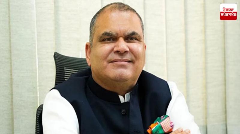 Cabinet Minister Sanjeev Arora appeals for funds from industrialists, NRIs and Punjabis Cabinet Minister Sanjeev Arora appeals for funds from industrialists, NRIs and Punjabis