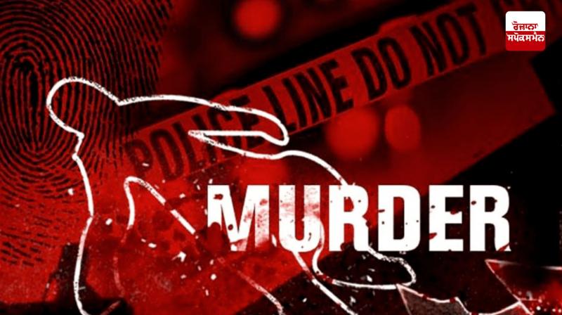Husband shoots wife, ripping through stomach and hitting daughter's chest Husband shoots wife, ripping through stomach and hitting daughter's chest