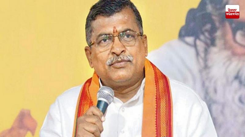 People are converting to Christianity, but there are still Hindus in the documents to get reservation: V.H.P. leader People are converting to Christianity, but there are still Hindus in the documents to get reservation: V.H.P. leader