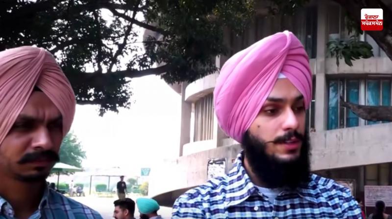 Indefinite protest tomorrow by Panjab University students over 'anti-protest affidavit' Indefinite protest tomorrow by Panjab University students over 'anti-protest affidavit'
