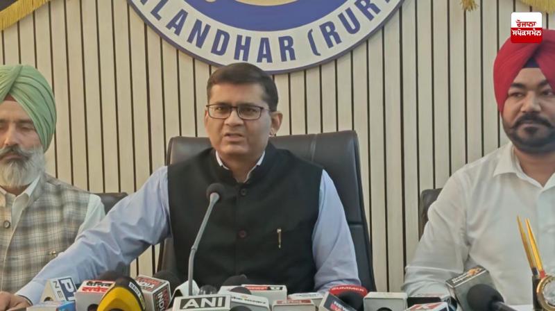 Chairman of the Child Commission arrived to review the case of suspended SHO Bhushan Kumar Chairman of the Child Commission arrived to review the case of suspended SHO Bhushan Kumar