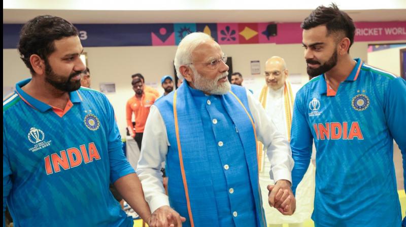 Full video of PM Narendra Modi in dressing Room of Team India