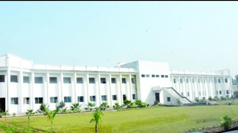 Ucha Dar Baba Nanak Ucha Dar Baba Nanak