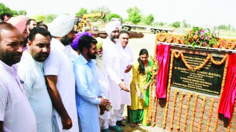 Manpreet Badal during Innaugration Manpreet Badal during Innaugration