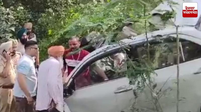 Mother and son killed, father and daughter seriously injured in horrific road accident in Dasuha Mother and son killed, father and daughter seriously injured in horrific road accident in Dasuha
