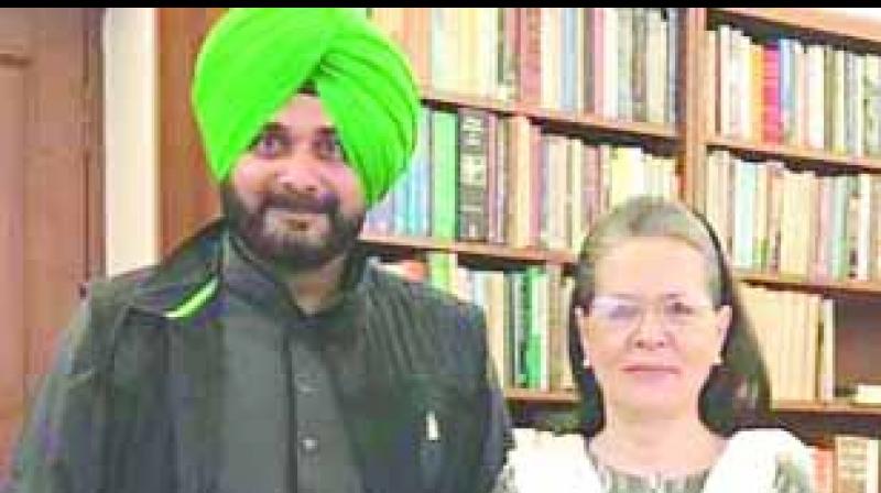 Navjot Singh Sidhu and Sonia Gandhi
