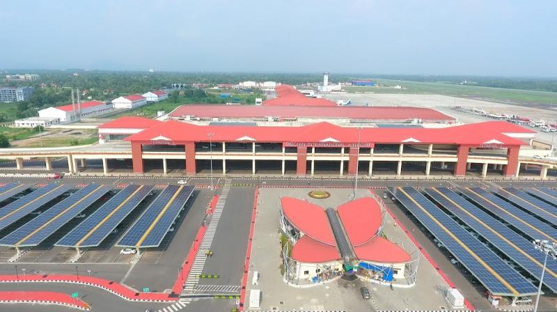 PM Modi impressed by fully solar-powered Cochin airport PM Modi impressed by fully solar-powered Cochin airport