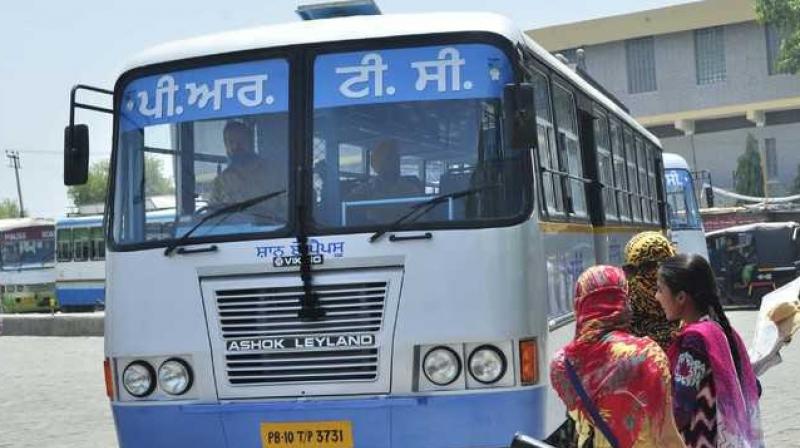 Women's Day bus free Women's Day bus free