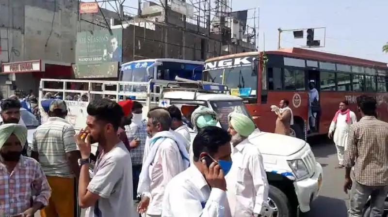 bus operator bus operator
