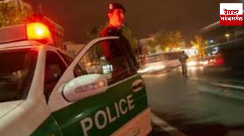 An attack on a police convoy in the restive southeastern province of Iran, 10 officers were killed An attack on a police convoy in the restive southeastern province of Iran, 10 officers were killed