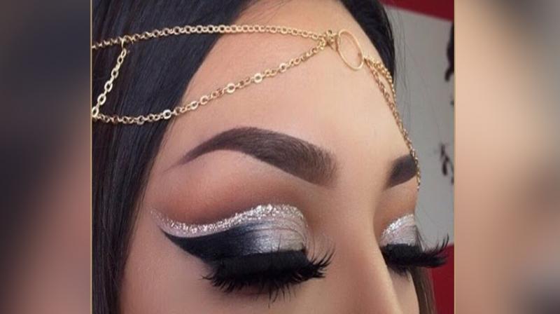 Eye Lashes Eye Lashes