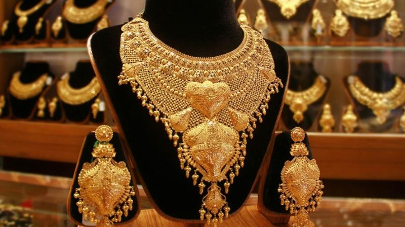 From 1st januray this rule get change gold jewellery hallmarking will get mandatory