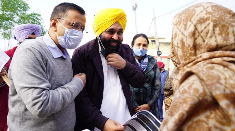 Kejriwal launches door-to-door campaign from Kharar for Assembly elections Kejriwal launches door-to-door campaign from Kharar for Assembly elections