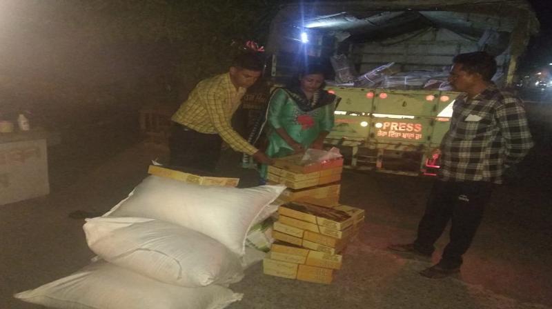 Vehicles carrying sweets caught by Food Security Department Vehicles carrying sweets caught by Food Security Department