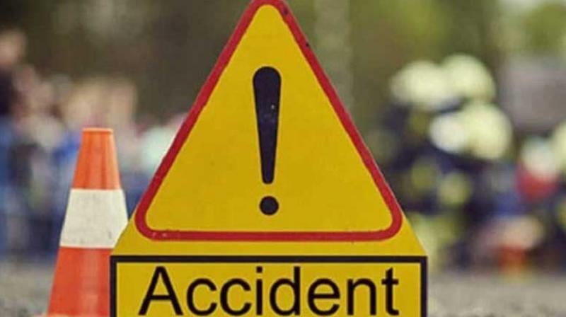 Truck crushes 3 year old child Truck crushes 3 year old child