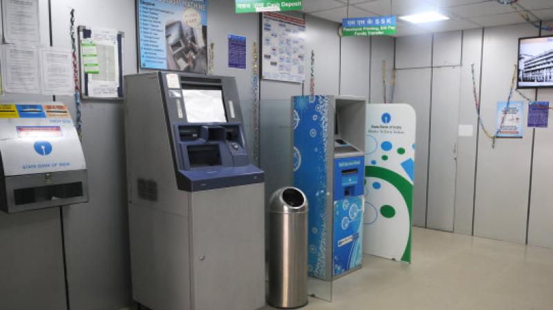 Lacs of cash stolen from ATM machine
