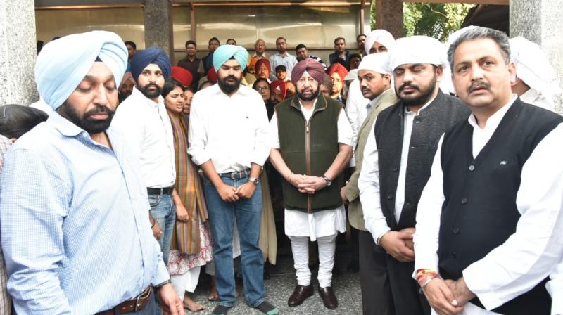 Punjab CM, other dignitaries & political leaders attend cremation of Karanpal...
