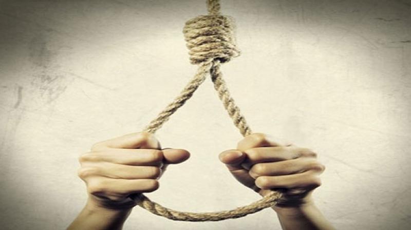 Woman committed suicide by hanging Woman committed suicide by hanging