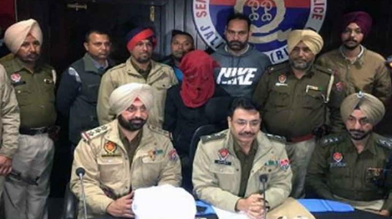 Mizoram taxi driver arrested with 3 Kg heroine Mizoram taxi driver arrested with 3 Kg heroine
