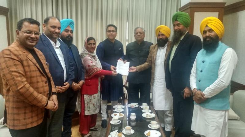 Aman Arora meets Speaker Aman Arora meets Speaker