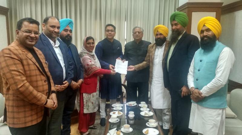 Aman Arora meets Speaker