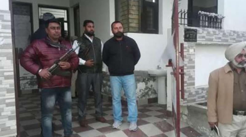 Firing between Police and Gangsters Firing between Police and Gangsters