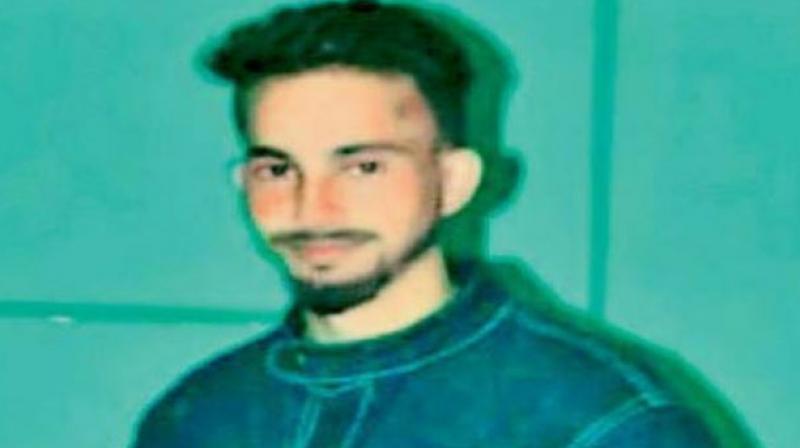Kashmiri Boy Kashmiri Boy