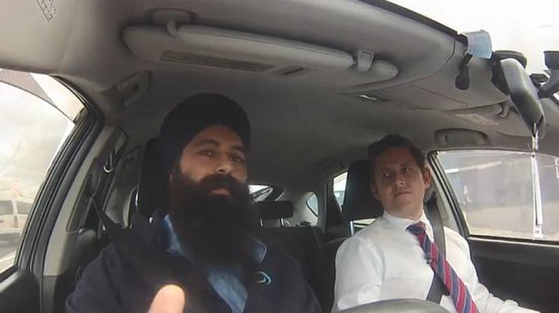 Sikh taxi driver Manjinder Singh offer free taxi rides to Muslims Sikh taxi driver Manjinder Singh offer free taxi rides to Muslims