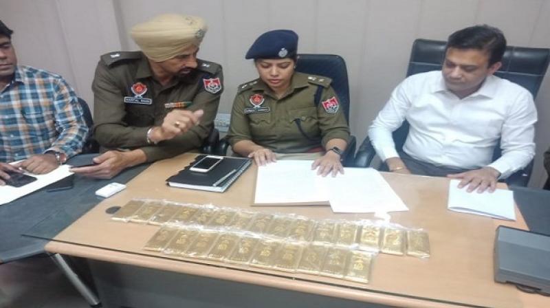 Fatehgarh Sahib Police recovered 25 KG Pure Gold during the checking